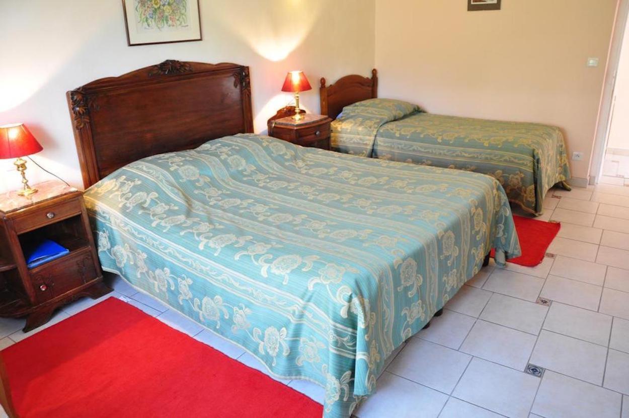 La Petite Tuilerie Hotel Villefranche-sur-Cher Room photo